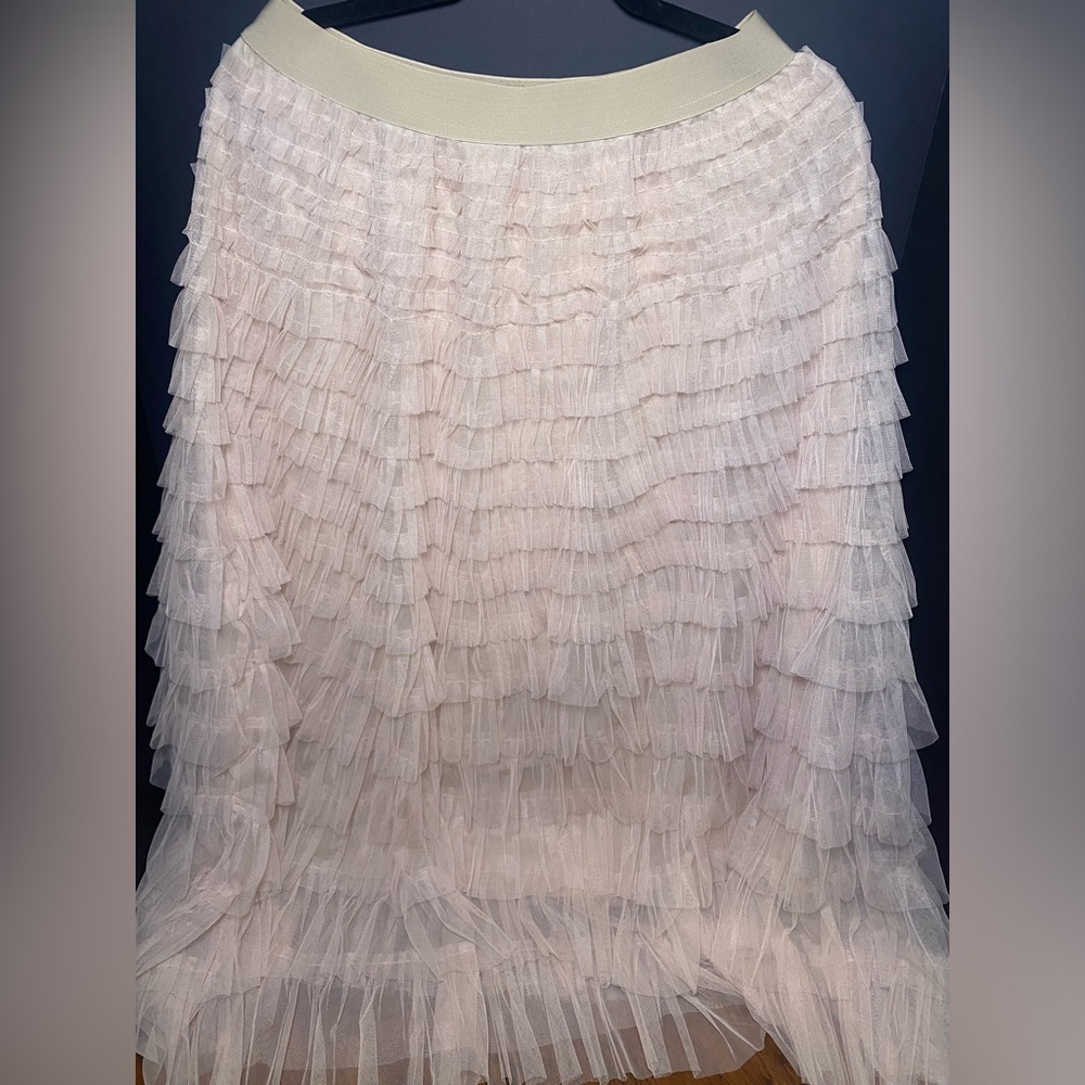 Plain‎ Ruffle Hem Tiered Layer Skirt With Elastic Waist - Picture 4 of 5